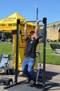 Hang Challenge participant at a Hang2Win event
