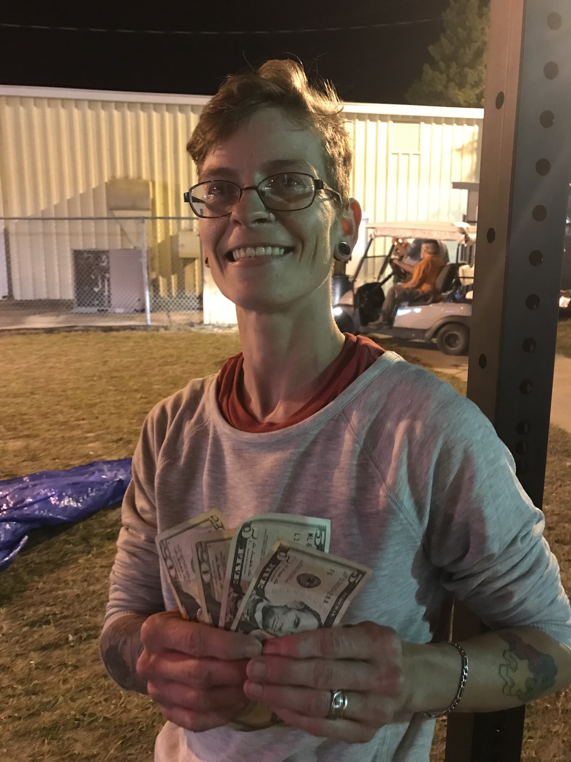 Hang Challenge participant at a Hang2Win event