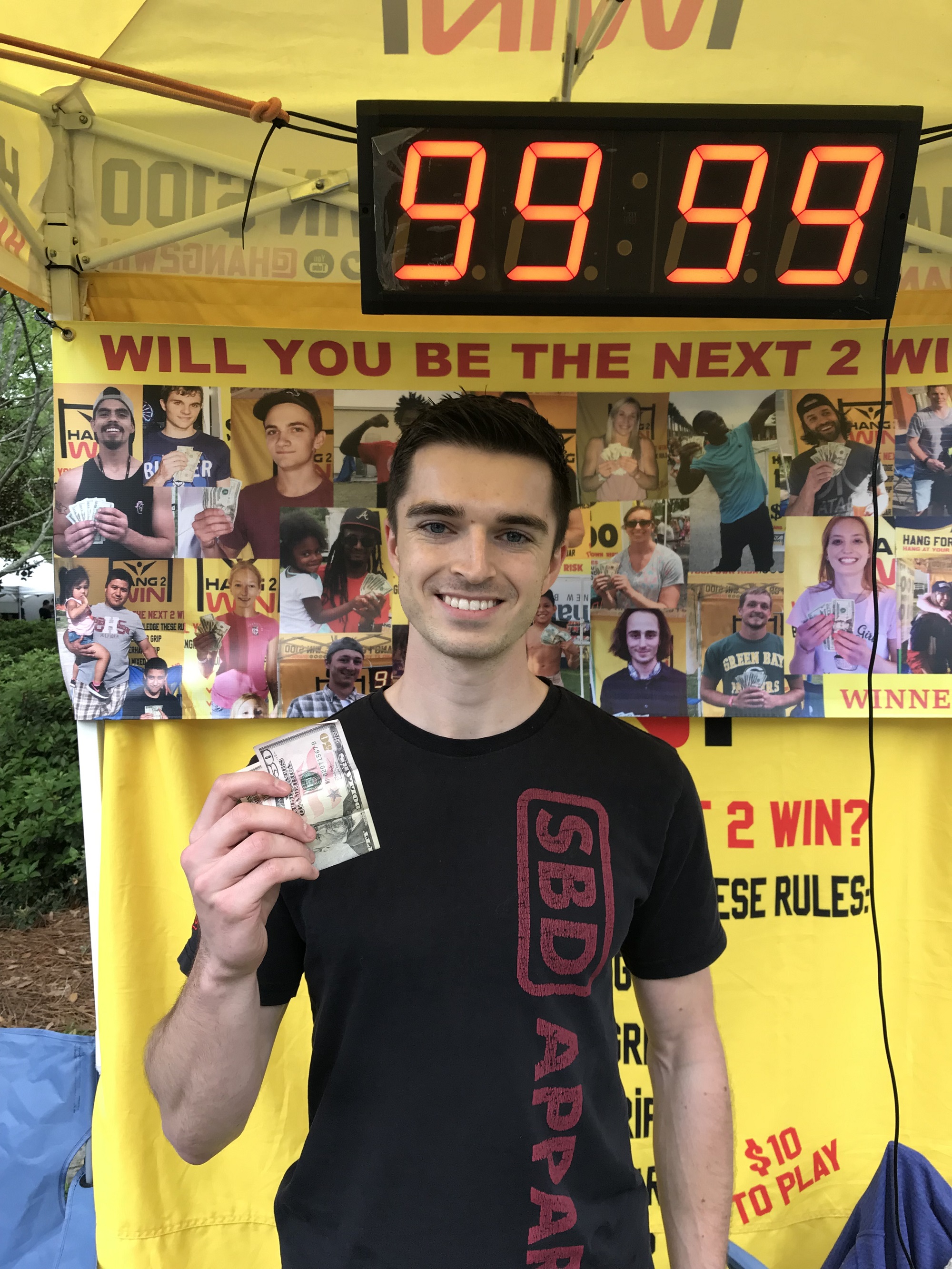 Hang Challenge participant at a Hang2Win event